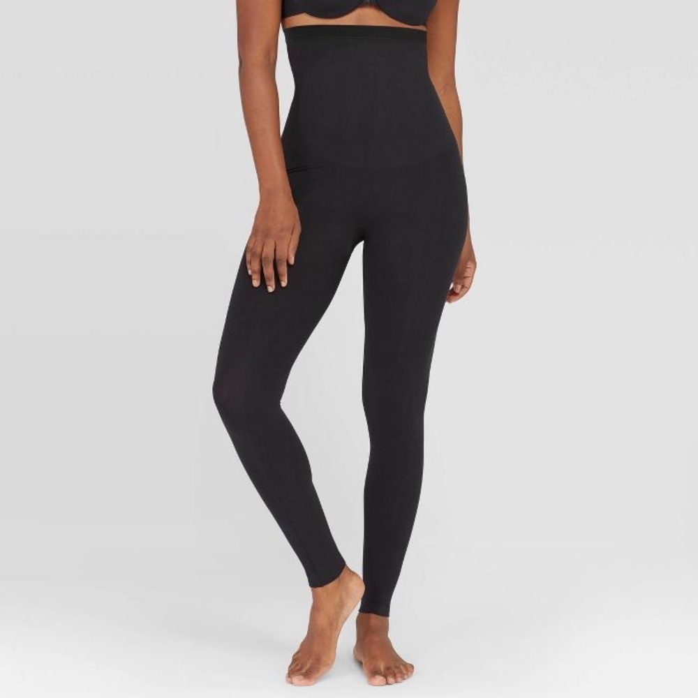 NWOT SPANX Black High Waisted Legging